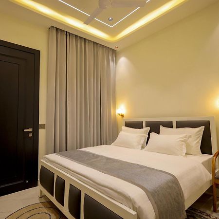 Narayana Homes Mathura Bagian luar foto