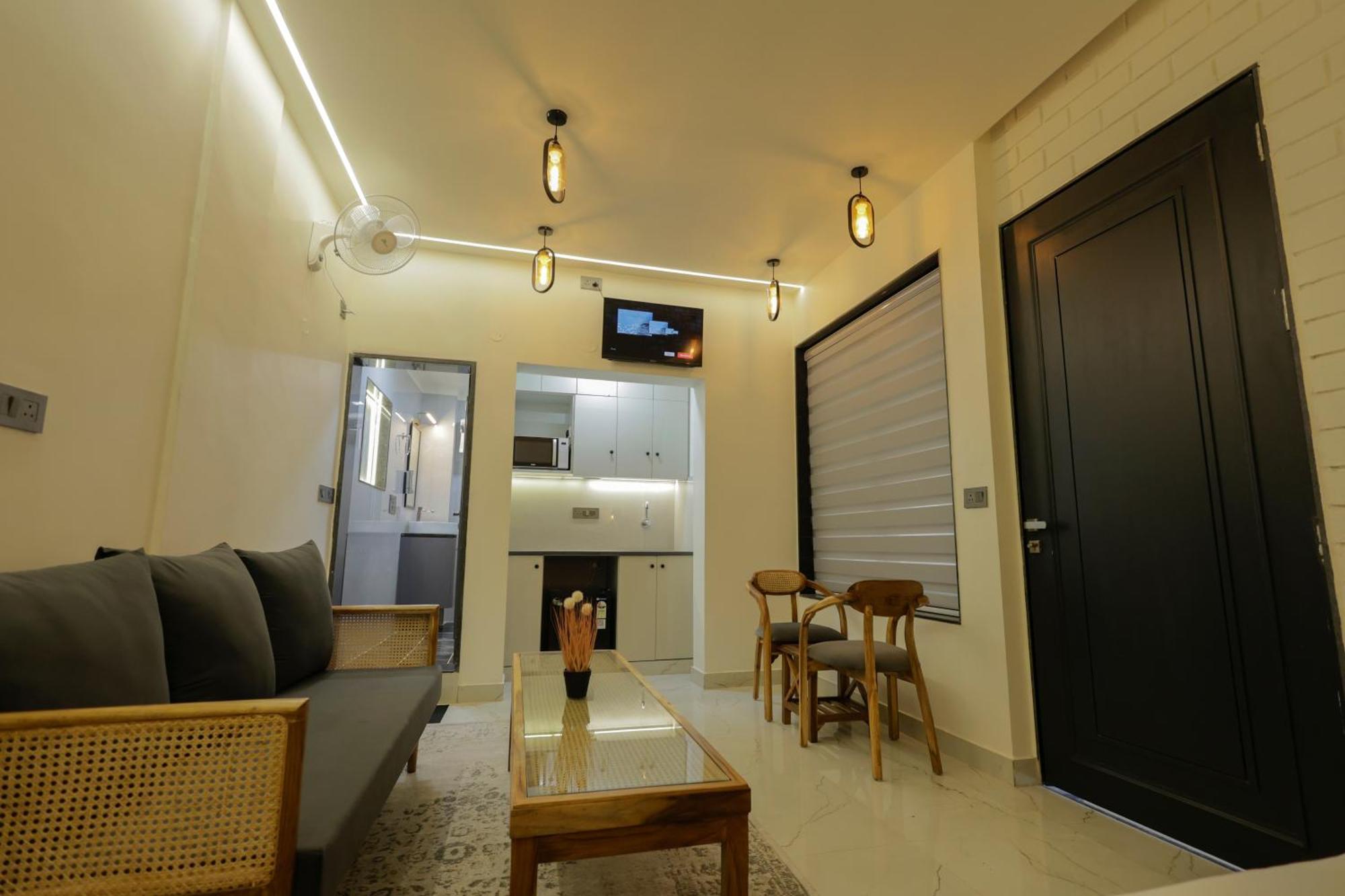Narayana Homes Mathura Bagian luar foto